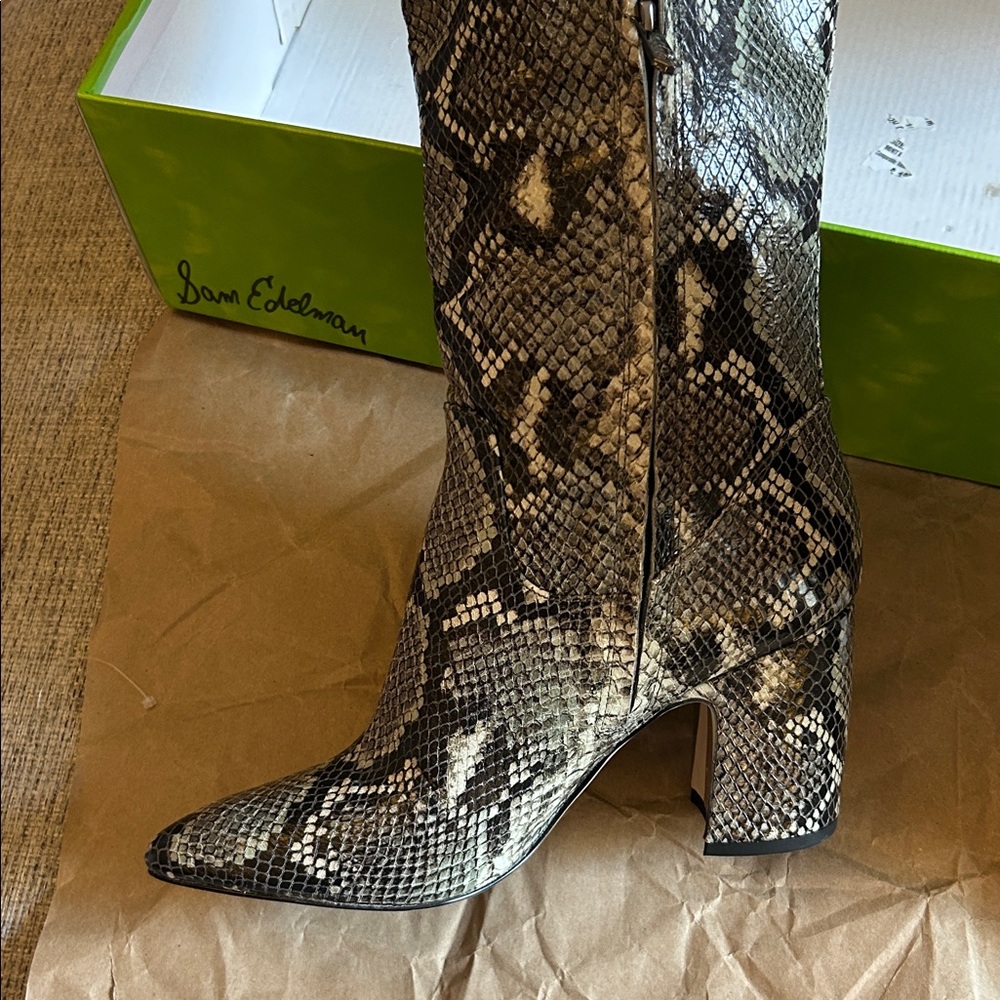 Sam Edelman - Picture 8 of 16